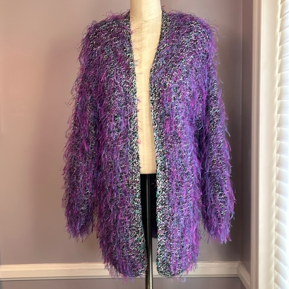 Vintage handmade crochet cardigan with Italian purple eyelash and metallic yarn - Picture 1 of 10